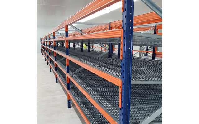 Live Pallet Racking